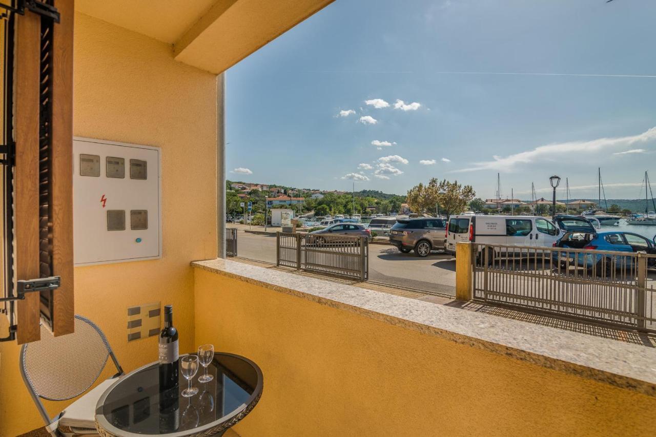 Apartments Celeste كليمنو المظهر الخارجي الصورة