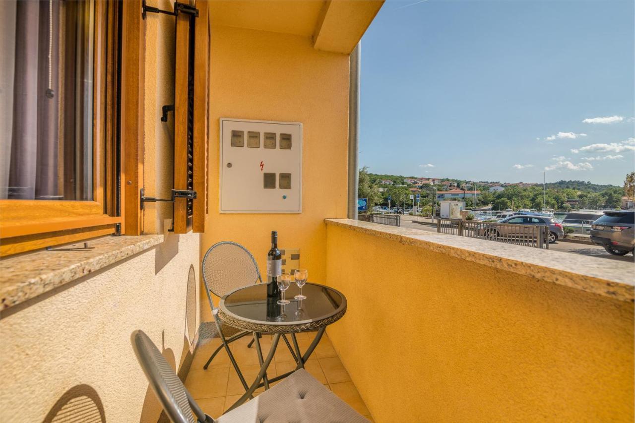 Apartments Celeste كليمنو المظهر الخارجي الصورة