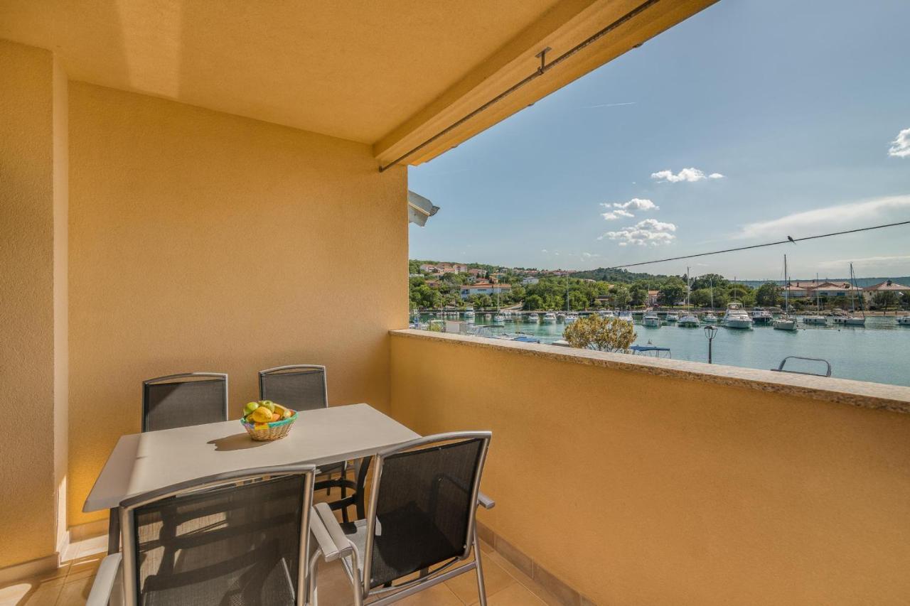 Apartments Celeste كليمنو المظهر الخارجي الصورة