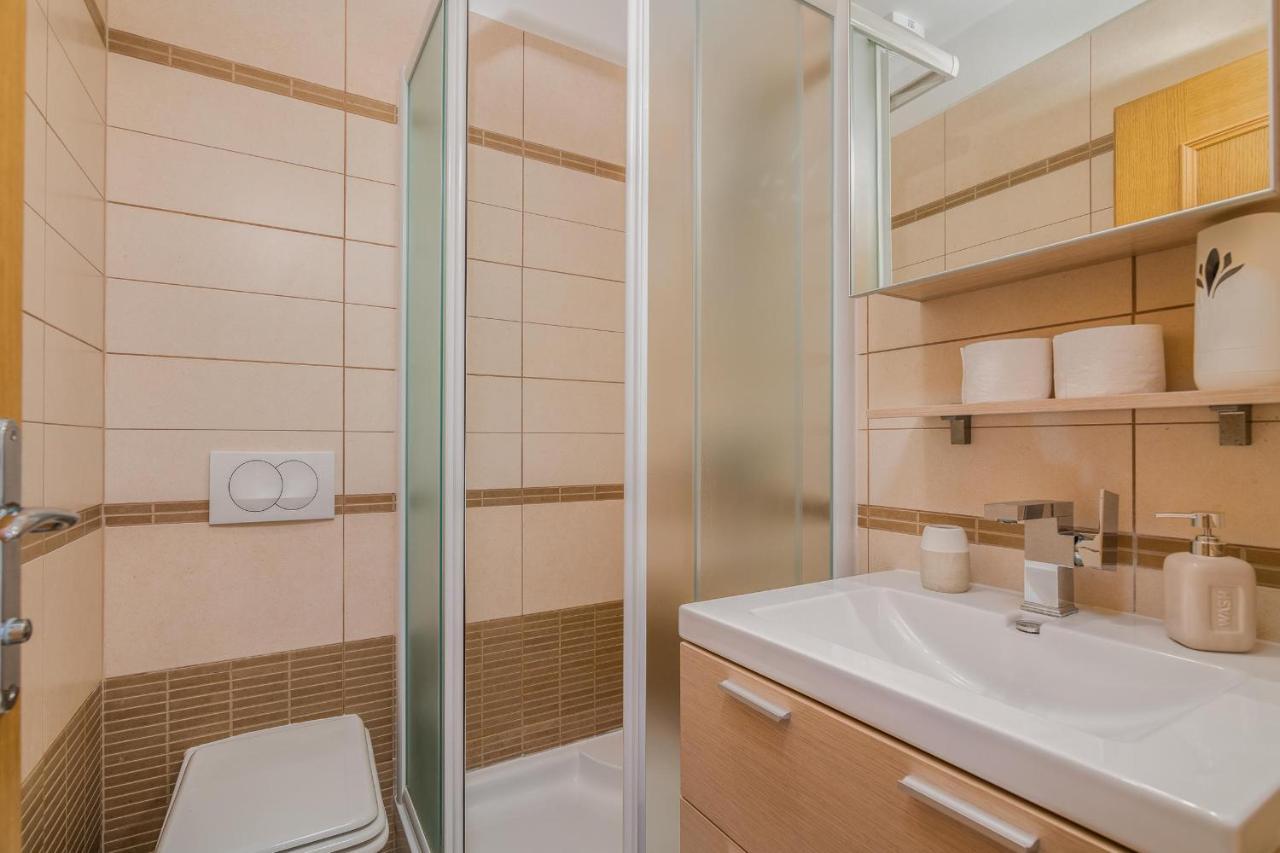 Apartments Celeste كليمنو المظهر الخارجي الصورة