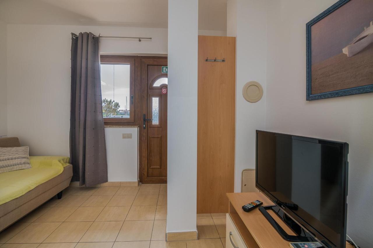 Apartments Celeste كليمنو المظهر الخارجي الصورة