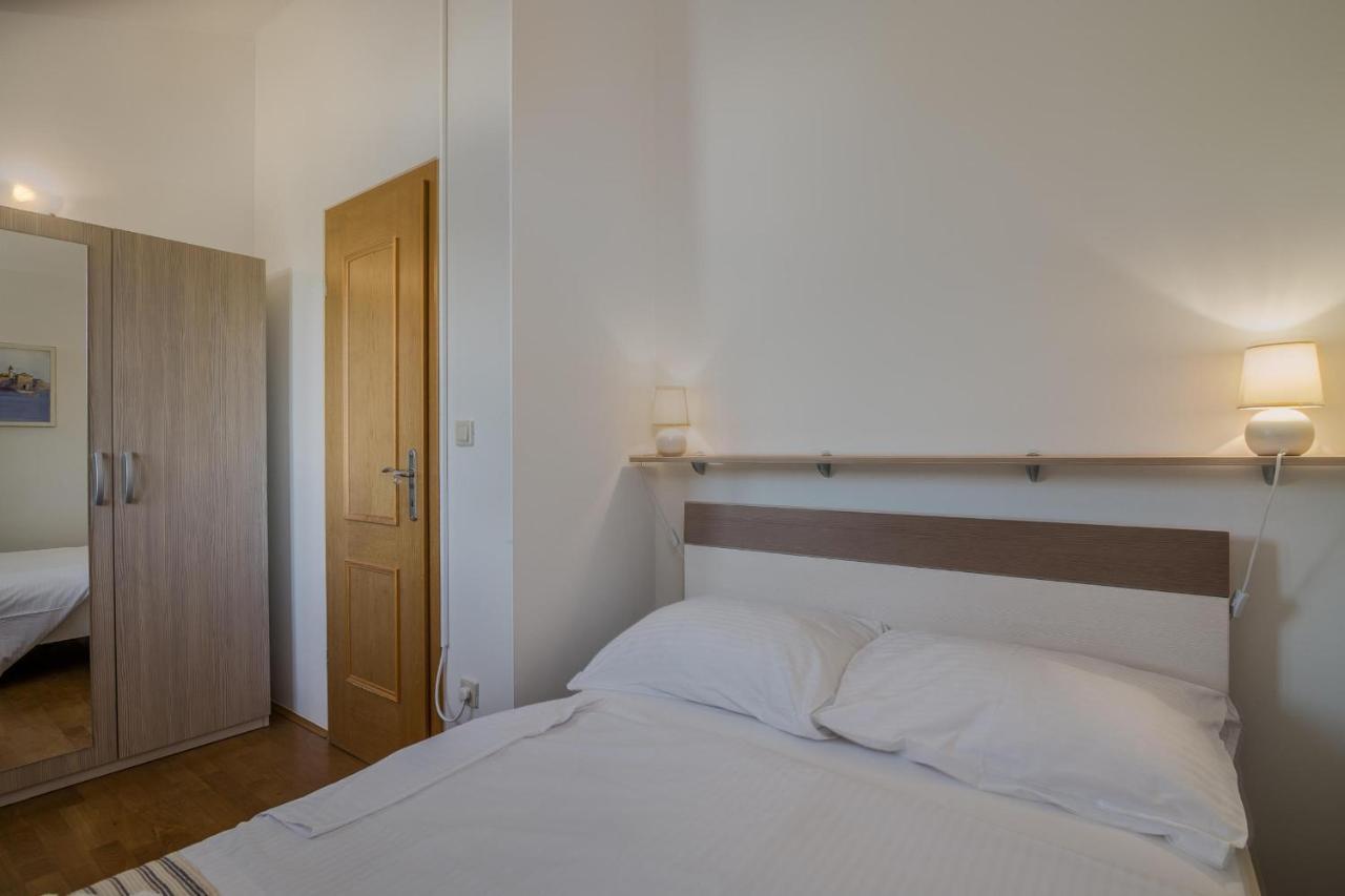 Apartments Celeste كليمنو المظهر الخارجي الصورة